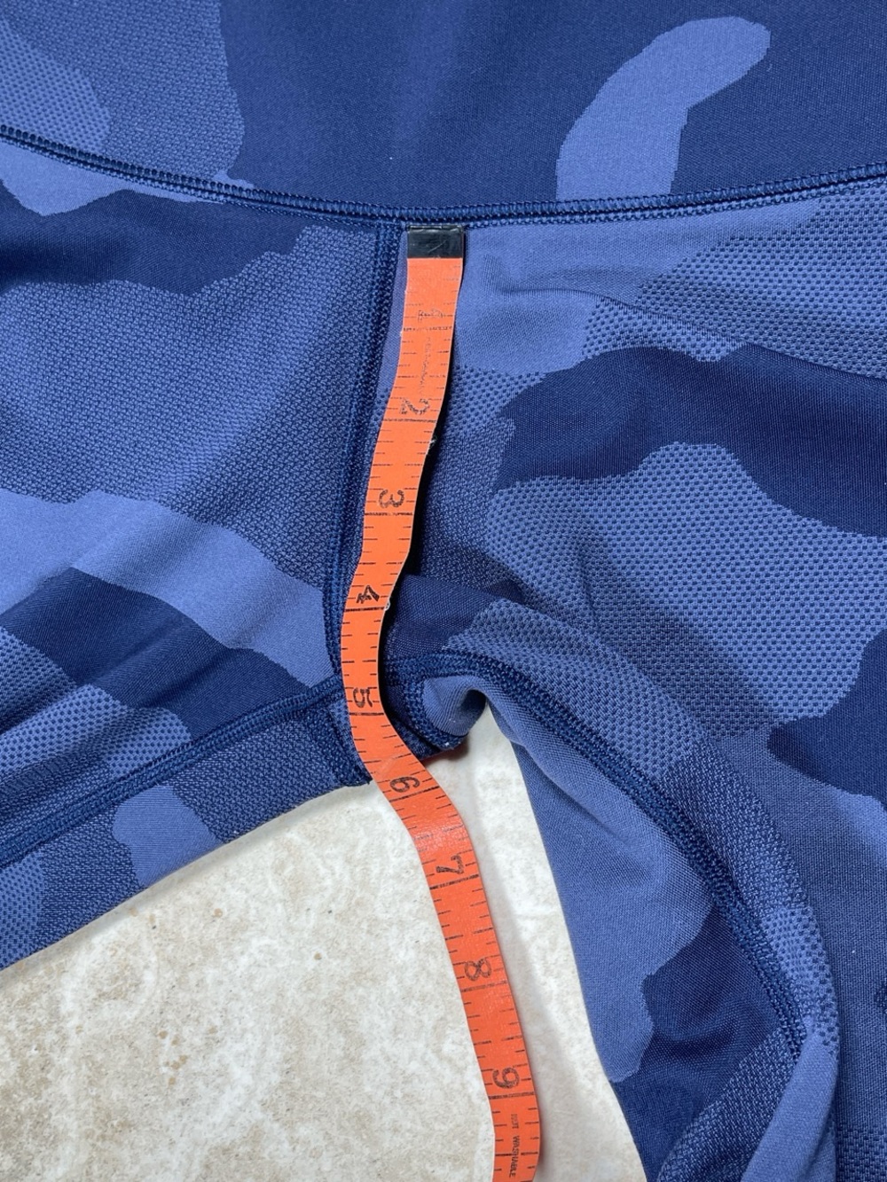 Aerie Chill. Play. Move. Navy Blue Camo Leggings Size M - Picture 8 of 8